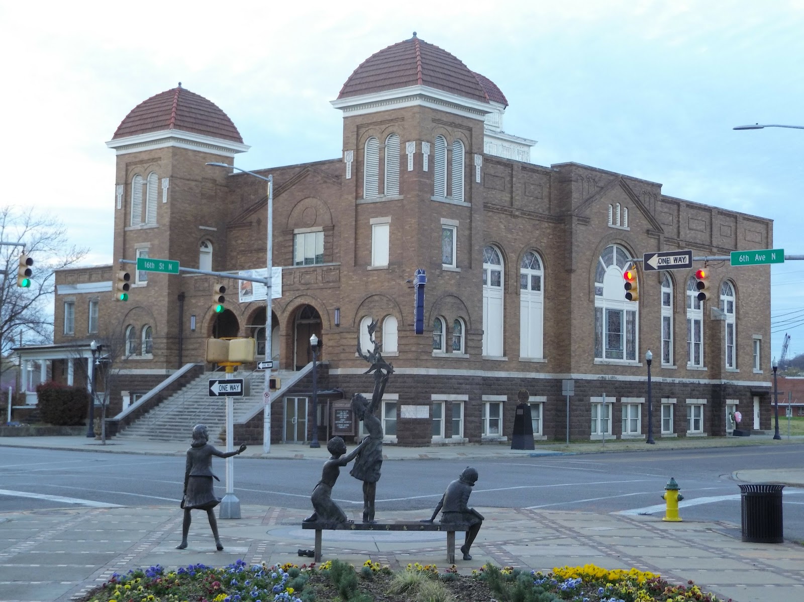 Tattoo parlors in Birmingham, AL