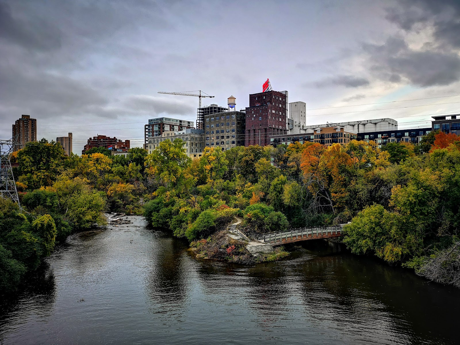 Tattoo parlors in Minneapolis, MN